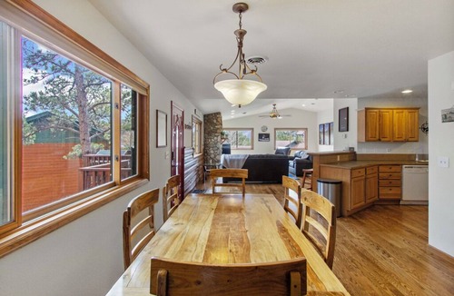 Stanley Hills Condo | Estes Park Beauty - 3 Bed/3 Bath- Close to Downtown and RMNP - #6207
