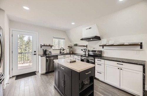 Shadow Mountain House | Evergreen's Aspen A-Frame 4Bed/Remodeled/Seclusion