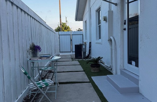 West Little Havana Apartment | Everything You Need Just ~15 Minutes Away, CLOSE TO FREEDOM PARK STADIUM!