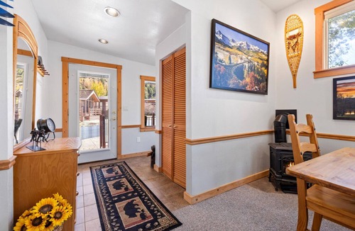 Breckenridge Ski Chalet | Executive Chalet backs to the Swan River on Shuttle Route