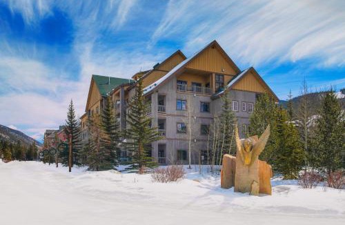 River Run Resort | Expedition Station Condominiums by Keystone Resort
