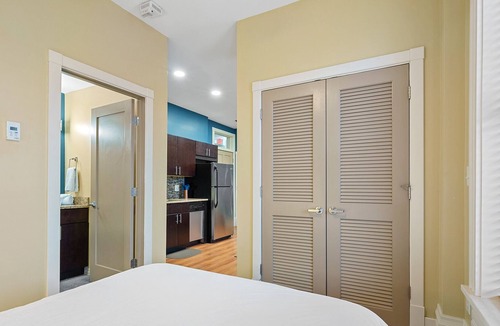 St. Clairsville House | Experience Luxurious and Comfortable Serene Living at St.Clairsville 206
