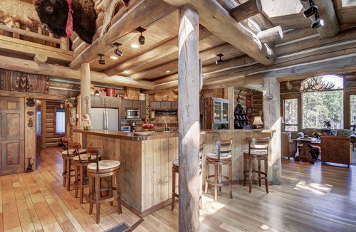 Breckenridge House | Experience luxury at Bear Lodge, a spacious 6-bedroom retreat in Breckenridge.