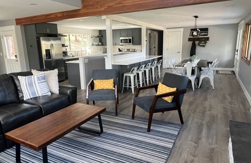 Lake George House | Experience the best of The Colorado Mountains