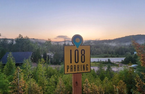 Munising Ski Chalet | EXPLORE Munising Studio Suite 102