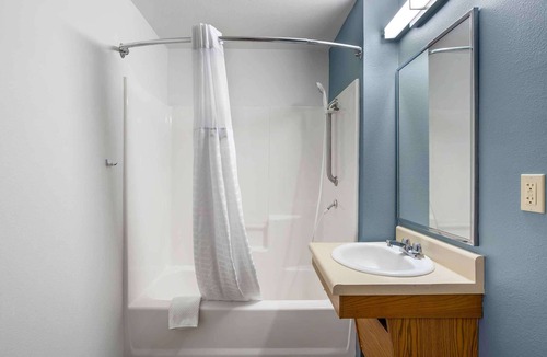 Firestone Hotel | Extended Stay America Select Suites - Firestone