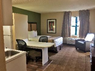 Holland Hotel | Extended Stay America Suites - Toledo - Holland