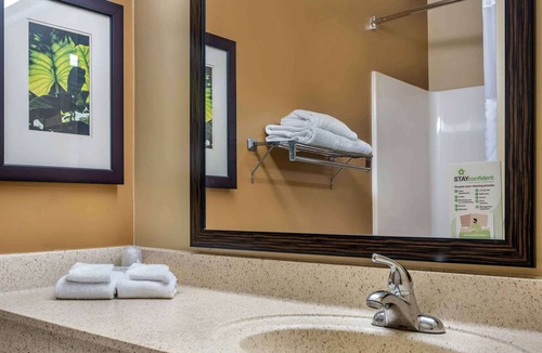 Akron Hotel | Extended Stay America Suites Akron Copley East