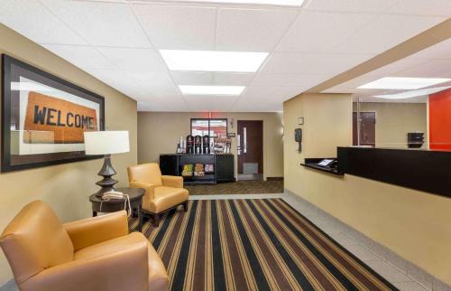 Akron Hotel | Extended Stay America Suites - Akron - Copley - East