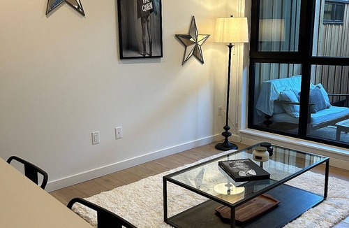 City Park West Condo | Fabulous 1-bedroom condo in Denver