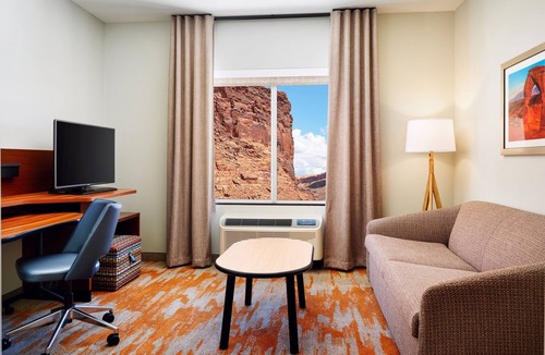Moab Hotel | Fairfield by Marriott Inn & Suites Moab