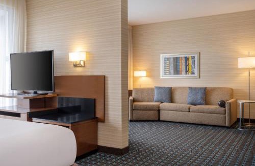 El Segundo Hotel | Fairfield Inn & Suites by Marriott Los Angeles LAX/El Segundo