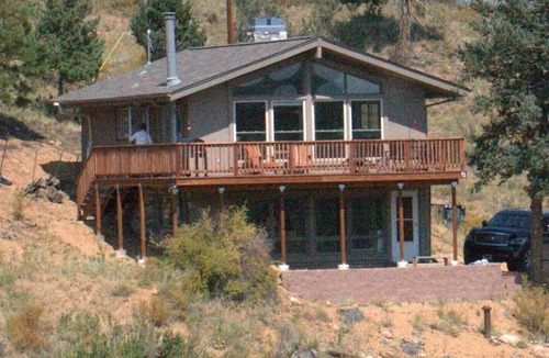 Teller County Cabin | Falcon Ridge Chalet-Woodland Park: WiFi & Views, Deck and Views of Pikes Peak