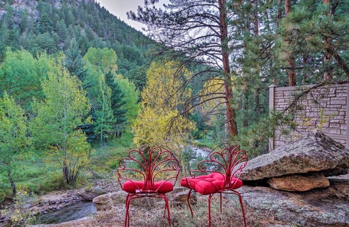 Estes Park Apartment | Fall River Hideaway in Estes - 3 Mi to Nat'l Park!