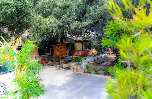 Sunland-Tujunga House | Families! Couples! Corporate Retreats! Perfect for any stay. #HSR25-002032