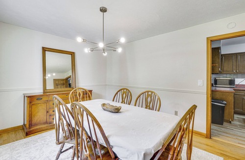 Medina House | Families Welcome! Extended-Stay Haven in Medina