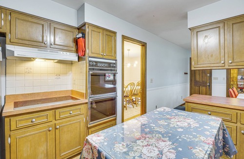 Medina House | Families Welcome! Extended-Stay Haven in Medina