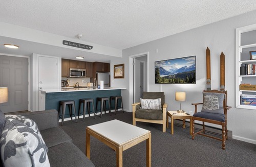 Silvercreek Condo | Family Adventure Retreat - Ski In/Out Hot Tub Steps to Kicking Horse Lift