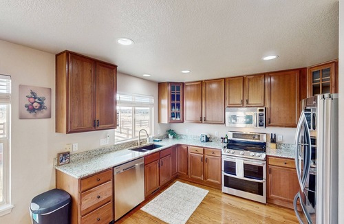 Wolf Ranch House | Family-Friendly home with dog friendly amenities, game room & mountain views