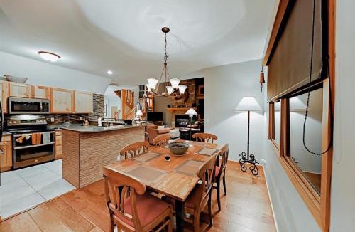 Keystone House | Family Friendly 3 Bedroom Vacation Rental In West Keystone Resort Along The Snake River With Pool And Hot Tub