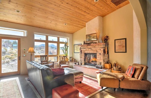 Del Norte House | Family-Friendly Del Norte Home w/Stunning Views!