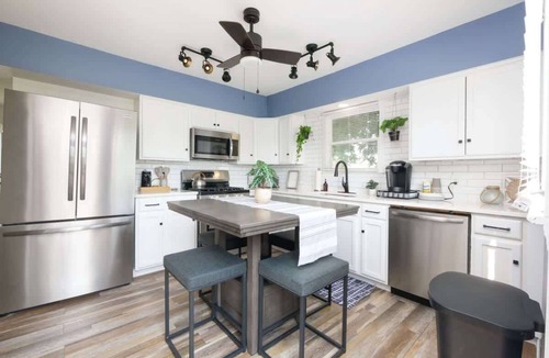 Port Clinton House | Family-friendly retreat with playground & grill