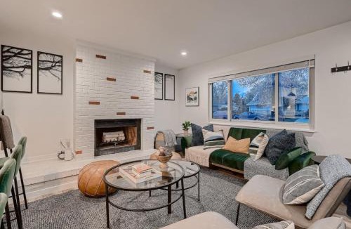 Lamar Heights Area House | Family Friendly Retreat w Game Room & Yard