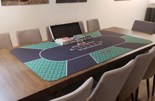Lamar Heights Area House | Family Friendly Retreat w Game Room & Yard