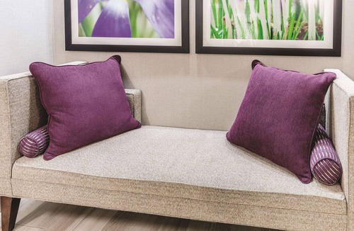 Grand Junction Hotel | Family-Friendly Hotel Room w/Comfortable Amenities – Pool and Hot Tub