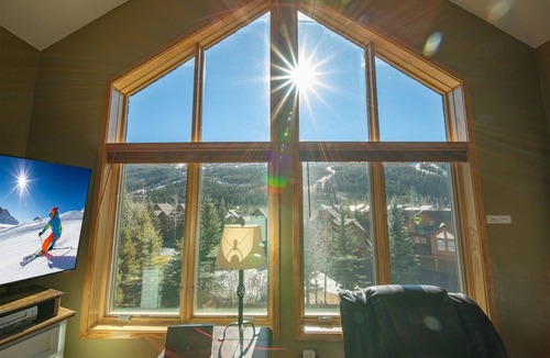 Mountain House Condo | Family Getaway | Balcony, Trails & Mountain Views