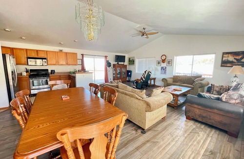 Baca Grande House | Family Ranch house with Mountain View’s