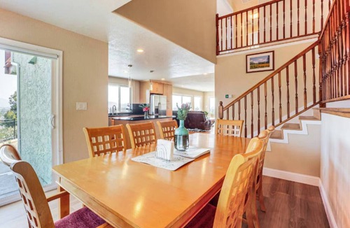East San Jose House | Family Retreat Near Dtwn San Jose