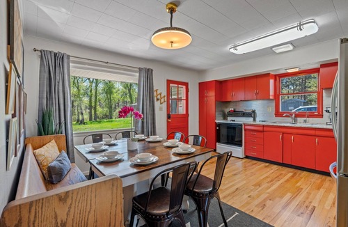 Durango House | Family Retreat w/Yard Near Mesa Verde & Durango, Hot Tub, Fire Pit & River Access