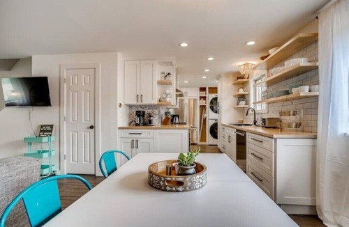 Arvada Plaza Area House | Family Townhome Near Mountains & Olde Town Arvadan