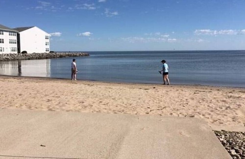 Port Clinton Condo | Fantastic View Waterfronts Condo RIGHT ON THE LAKE BEACH POOL JET EXPRESS