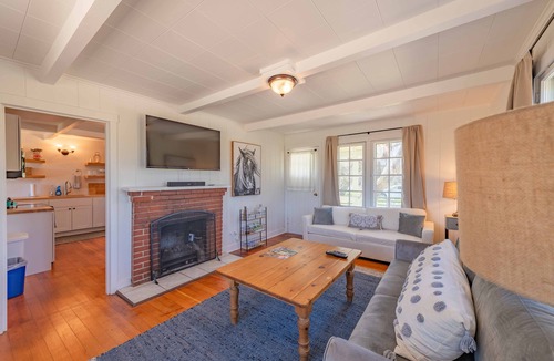 Templeton House | Farmhouse on working vineyard on Westside Templeton