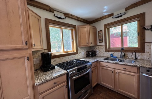 Indian Mountain Cabin | Fenced in Mountain Cabin. Welcome to Camp Loon.