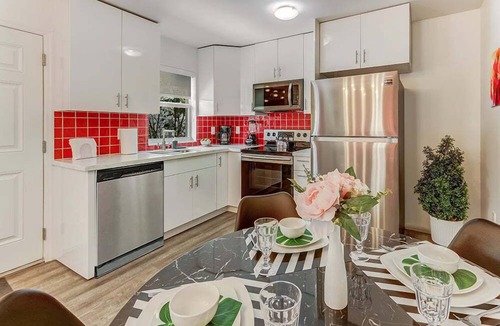Highland Garden Apartment | FIFA Perfect 18KM | Rosa: Casita Near Beach & Gym Access