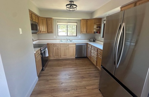 Cascade-Chipita Park House | Fireplace, Hot Tub on Large Deck with Panoramic Views, 3BR + 3BA,