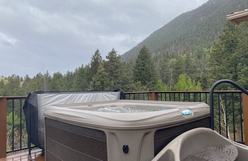 Cascade-Chipita Park House | Fireplace, Hot Tub on Large Deck with Panoramic Views, 3BR + 3BA,