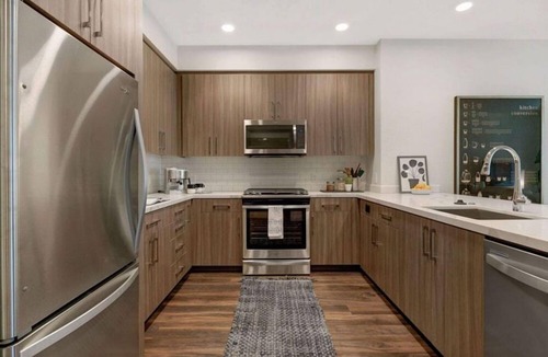 Heritage District Condo | Flats At Cityline Stylish 2BR Condo