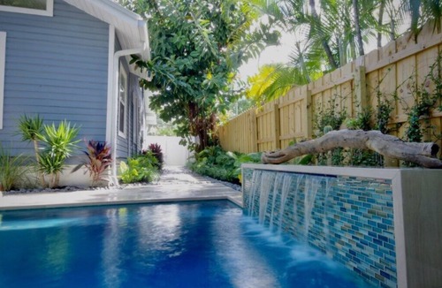 Victoria Park House | FLL Art District~Cozy~Pool Home~Close to Beach