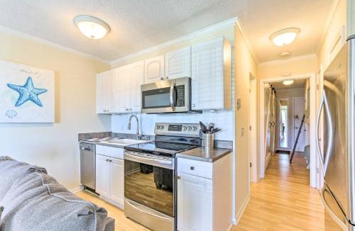 Folly Field Apartment | Folly Field Beach Access Resort Condo with Pools