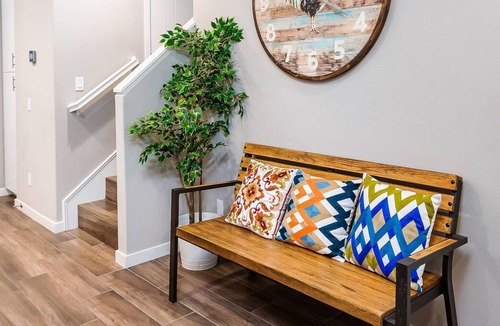 Lake Forest Condo | Forest Vista on Prominence