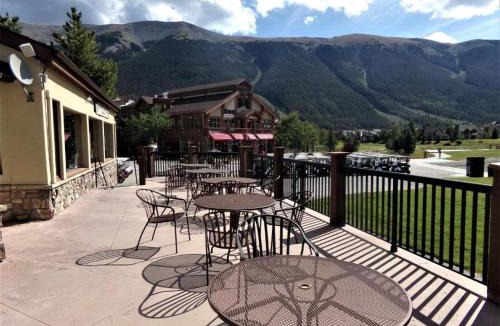 East Village at Copper House | Fox Pine Lodge Hotel Room 2 FPAFH2