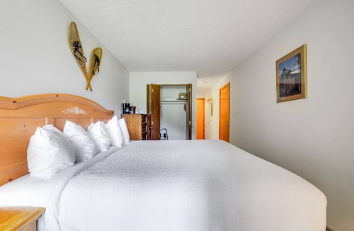 East Village at Copper Hotel | Foxpine Hotel Style Room with 1 Bed #216 by RedAwning