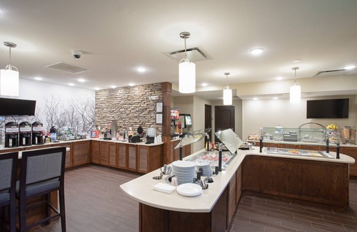 Littleton Apartment | Free Breakfast | Studio Suite at Staybridge!