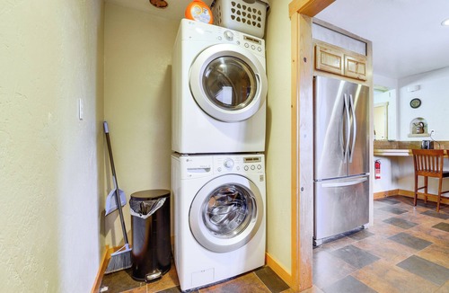 Fruita House | Fruita Vacation Rental: Walk to Downtown!