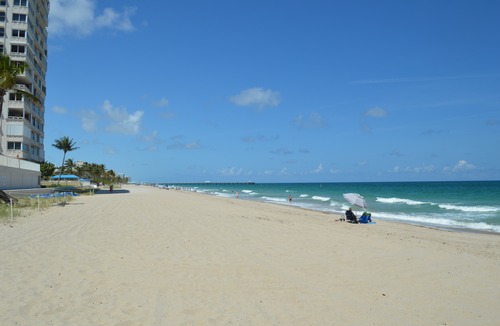 Bermuda Riviera Hotel | Ft. Lauderdale Beach Resort Hotel