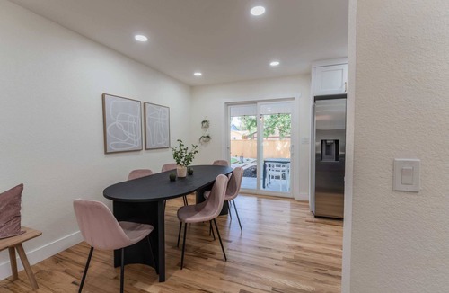 Alta Vista Area House | Game Room- Hot Tub- Sauna & Projector!